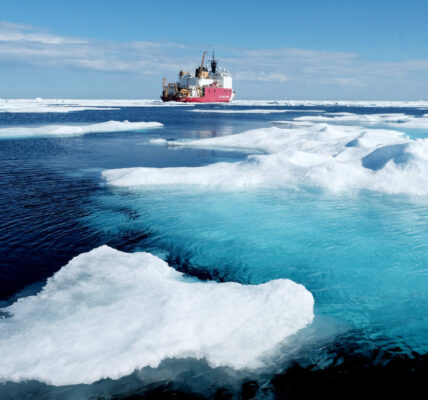 ARCTIC OCEAN, AK – JULY 29: Ice floes surround the U.S. Coast Guard Cutter Healy in the Arctic Ocean on July 29, 2017. The cutter is the largest icebreaker in the Coast Guard and serves as a platform for scientific reseach. (Photo by Bonnie Jo Mount/The Washington Post via Getty Images)