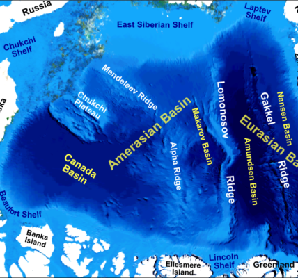 Russia is gathering scientific evidence to claim sovereign rights over the unclaimed Gakkel Ridge, which runs across the Arctic Ocean from the northern tip of Greenland to Siberia. (Image courtesy of Mikenorton via Wikipedia Commons)