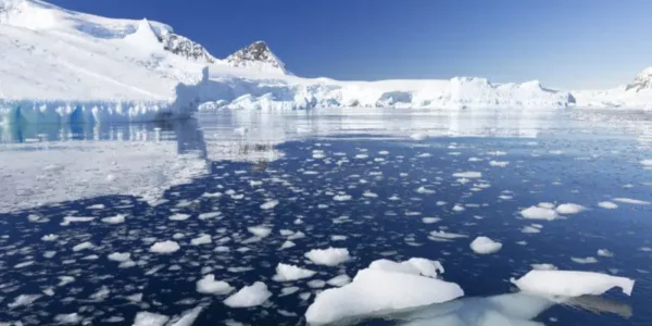 Melting Antarctic ice