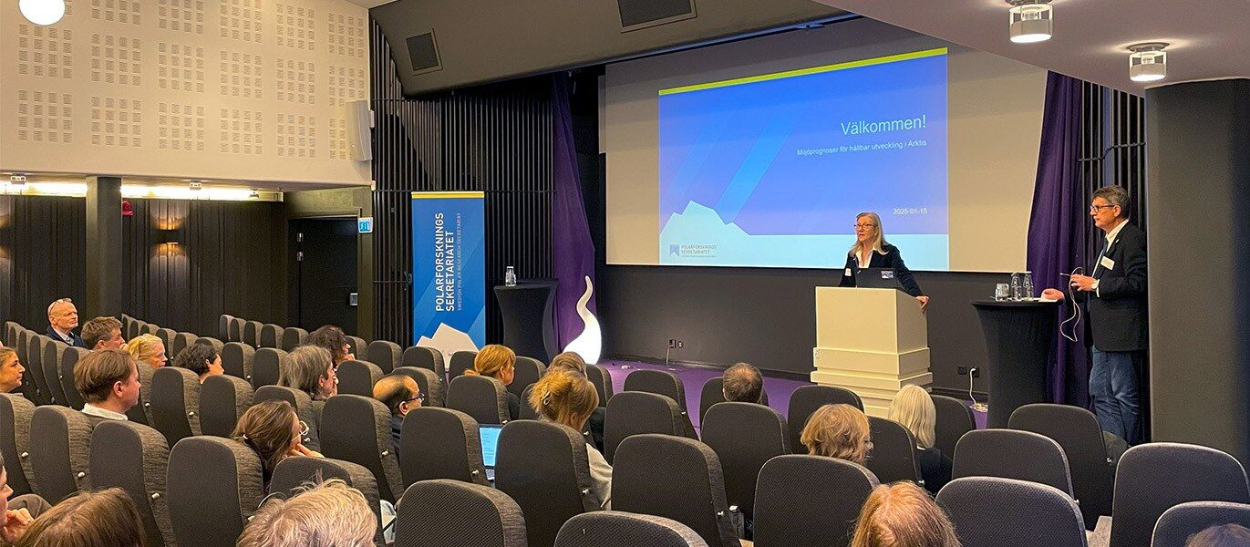 Katarina Gårdfeldt, Swedish Polar Research Secretariat and Michael Tjernström, Stockholm University, open the seminar on environmental forecasts in the Arctic