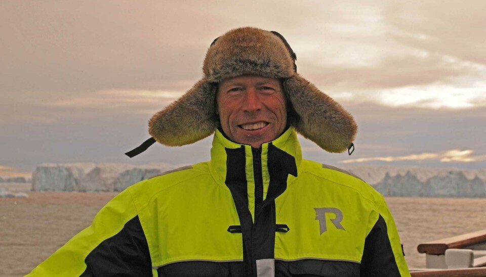 Norvald Kjerstad is retired Professor in Nautical Science at the NTNU.
