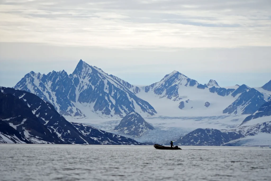 The Schei glacier at Nordvest-Spitsbergen National Park, Svalbard. Photo: Thomas Nilsen