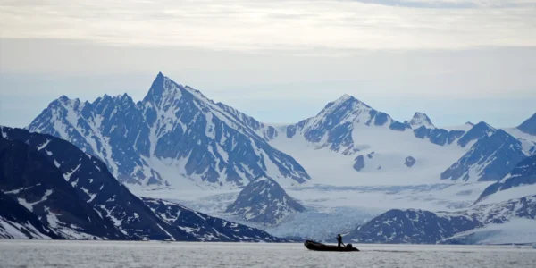 The Schei glacier at Nordvest-Spitsbergen National Park, Svalbard. Photo: Thomas Nilsen