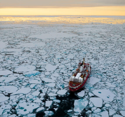 Arctic research icebreaker CCGS Amundsen is embarking on a 114-day scientific expedition in the Arctic Ocean. (Photo courtesy Amundsen Science)
