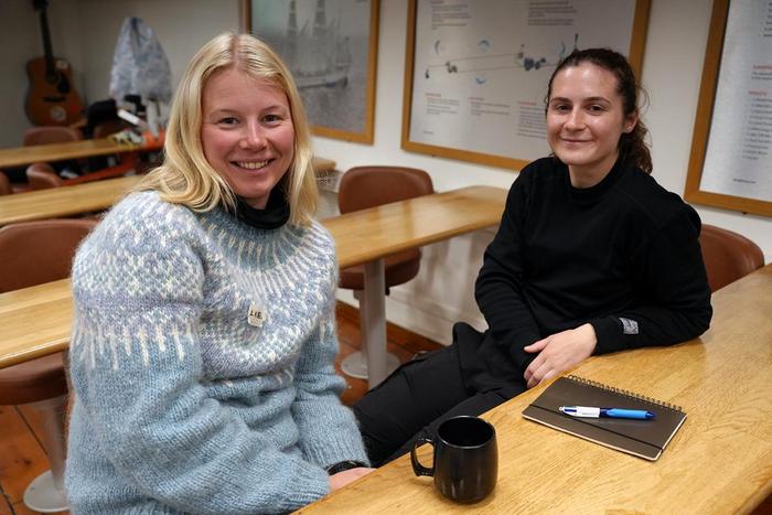 image: Lisell Øyjordet (left) and Susanna Nemeth Winther. Credit: Karine Nigar Aarskog / UiT