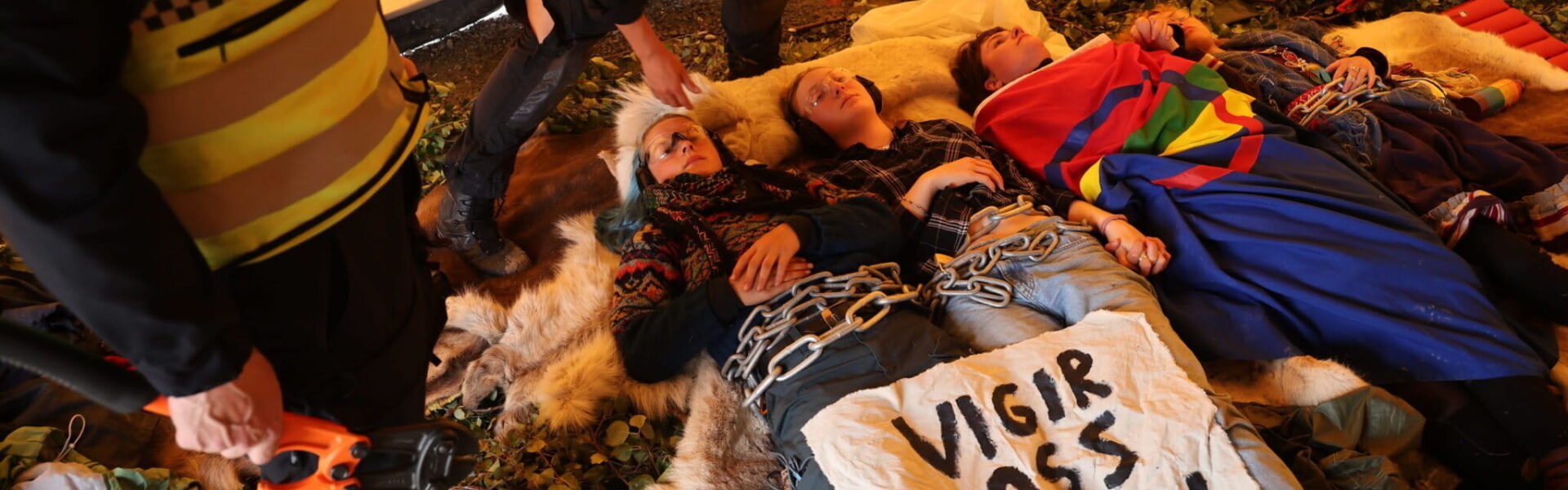 Sámi reindeer herders and conservationists form a blockade at the site of the Nussir copper mine in Finnmark county, Norway. Photo by Natur og Ungdom.