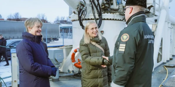 UK Foreign Secretary Yvette Cooper (left) and Finnish Foreign Minister Elina Valtonen were welcomed on board the Border Guard patrol vessel Turva in the harbour of Helsinki where they got a briefing about the security situation in the Baltic Sea. Photo: UK Foreign, Commonwealth & Development Office