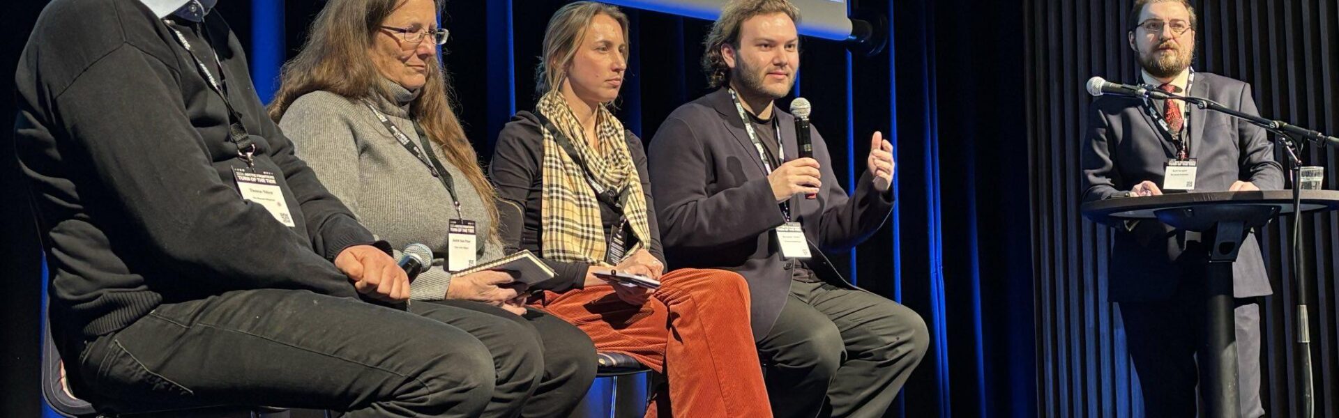 From left: Barents Observer's Thomas Nielsen, Sian Prior from Clean Arctic Alliance, Bellona's Ksenia Vakhrusheva, The American Sunlight Project's Head of Analysis Benjamin Schultz, and Bellona's Yuri Sergeev. Photo: Bellona.